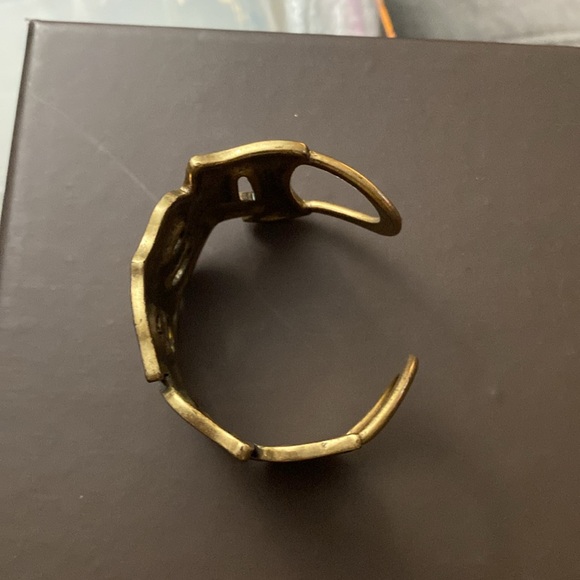 Lucky Brand Peace Cuff - Picture 3 of 5